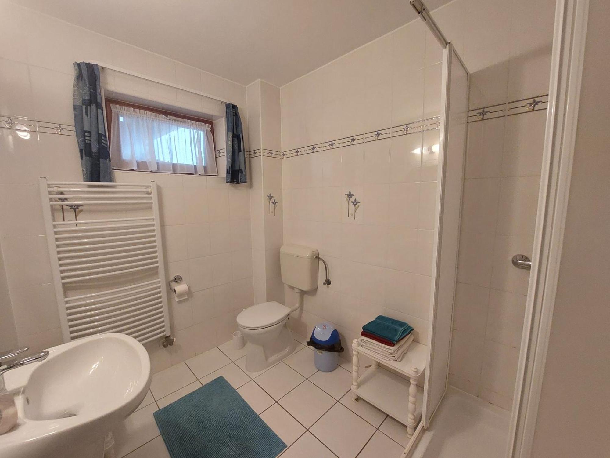 Anita Apartmanhaz Lägenhet Balatonfüred Exteriör bild