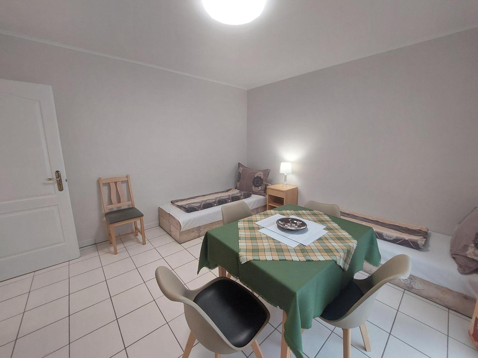 Anita Apartmanhaz Lägenhet Balatonfüred Exteriör bild